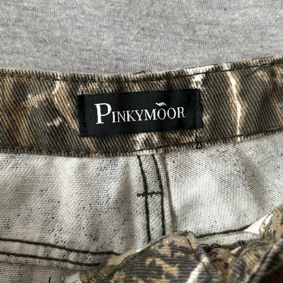 Camo Cargo Pants - Picture 2 of 6